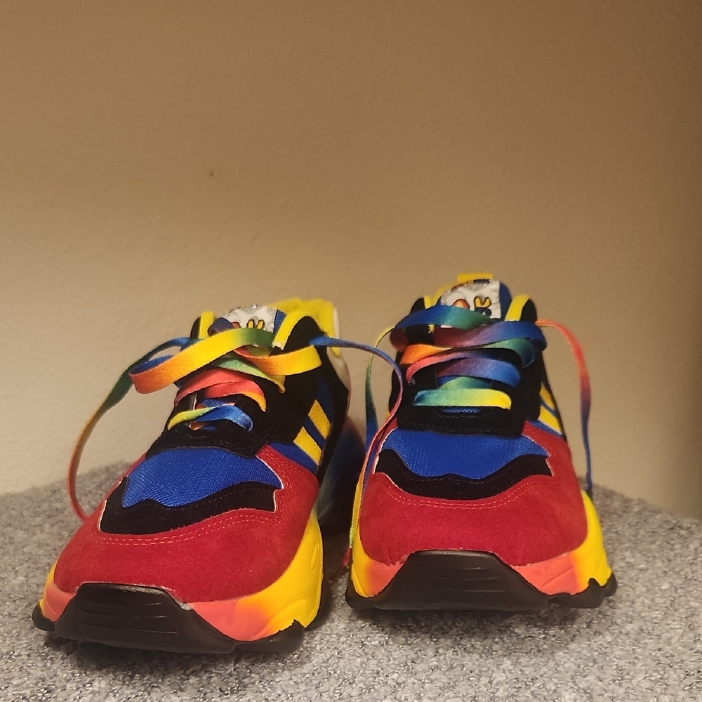 Rainbow OK Fashion sneakers.